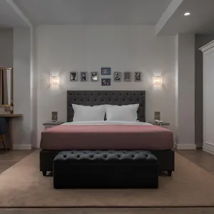 https://no-39-svolou-suites.hotels-of-thessaloniki.com
